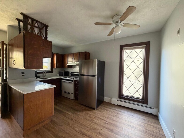 Building Photo - 31 Illinois Ave