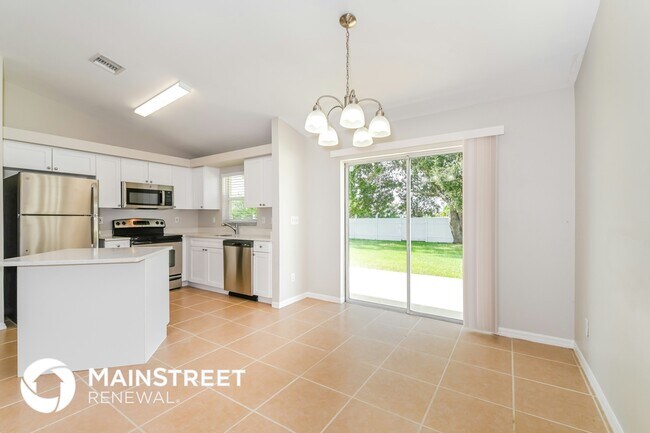 Building Photo - 1804 NE 21st St