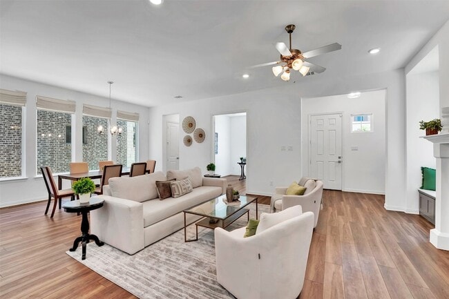 Building Photo - 8216 Bethpage Dr