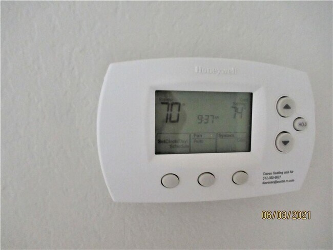 Building Photo - 106 Coyote Trail