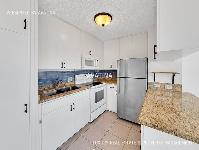 Building Photo - 757 Kinalau Pl