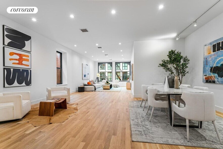 Building Photo - 228 W Broadway