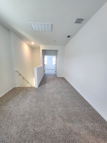 Loft - 4658 Homestead Trl
