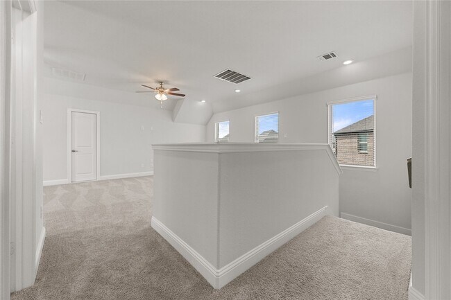Building Photo - 1716 Elise Ln