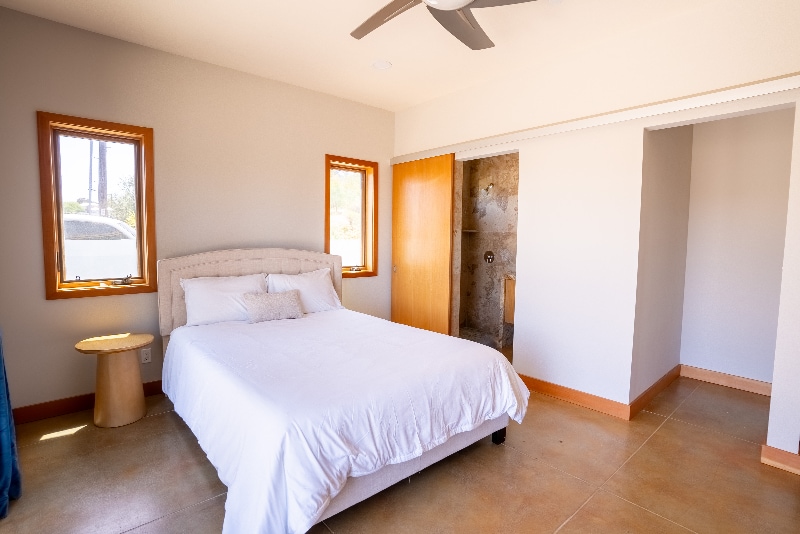 Building Photo - 9411 Vista Aleta