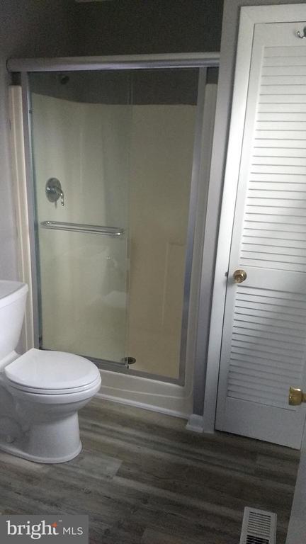 Building Photo - 936 Longfellow Ct