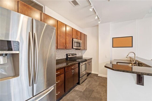 Building Photo - 2434 Smallman St