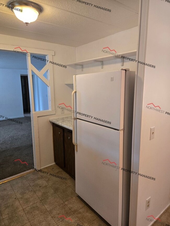 Building Photo - STATUS: *RENTED* | R255G | $1750