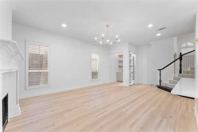 Building Photo - 3316 Westover Dr