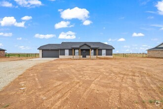 Building Photo - Country Living In Roosevelt ISD!