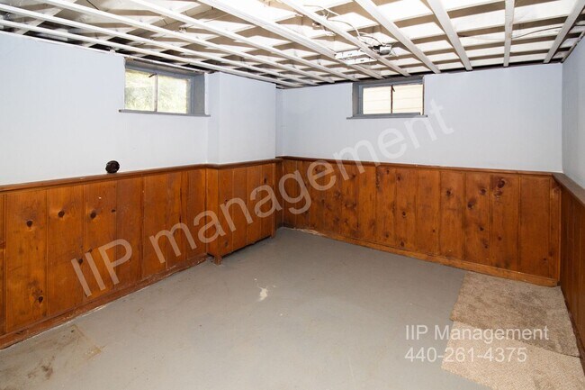Building Photo - Lovely 3BD & 1.5BA Updated Home in North R...