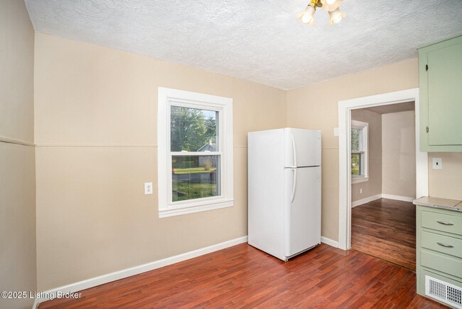 Building Photo - 13714 S Blakely Ln