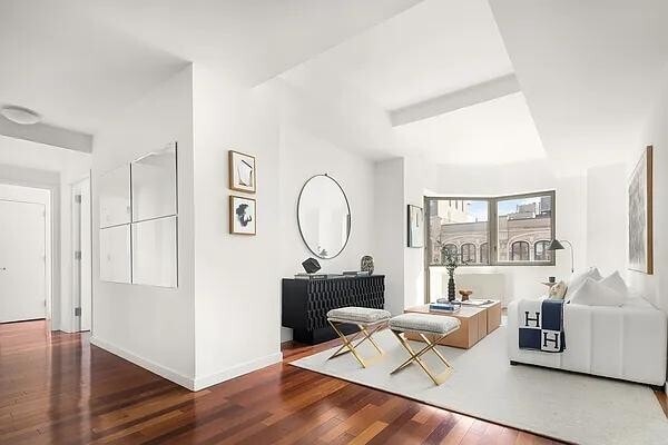 Building Photo - 121 E 23rd St