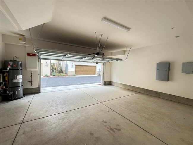 Building Photo - 12772 Lomond Wy