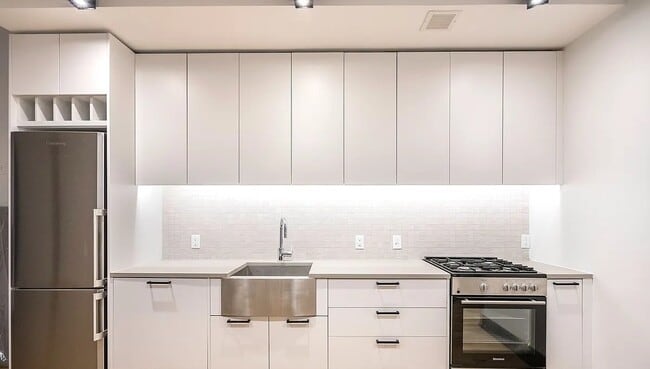 Building Photo - 42-22 27th St