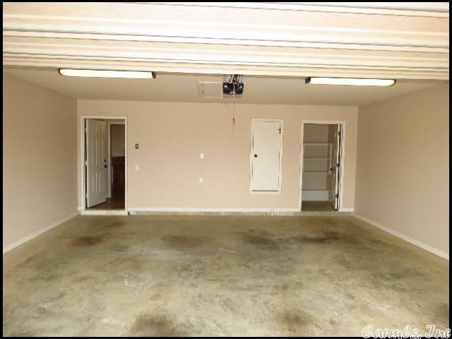 Building Photo - 1005 Puritan Dr