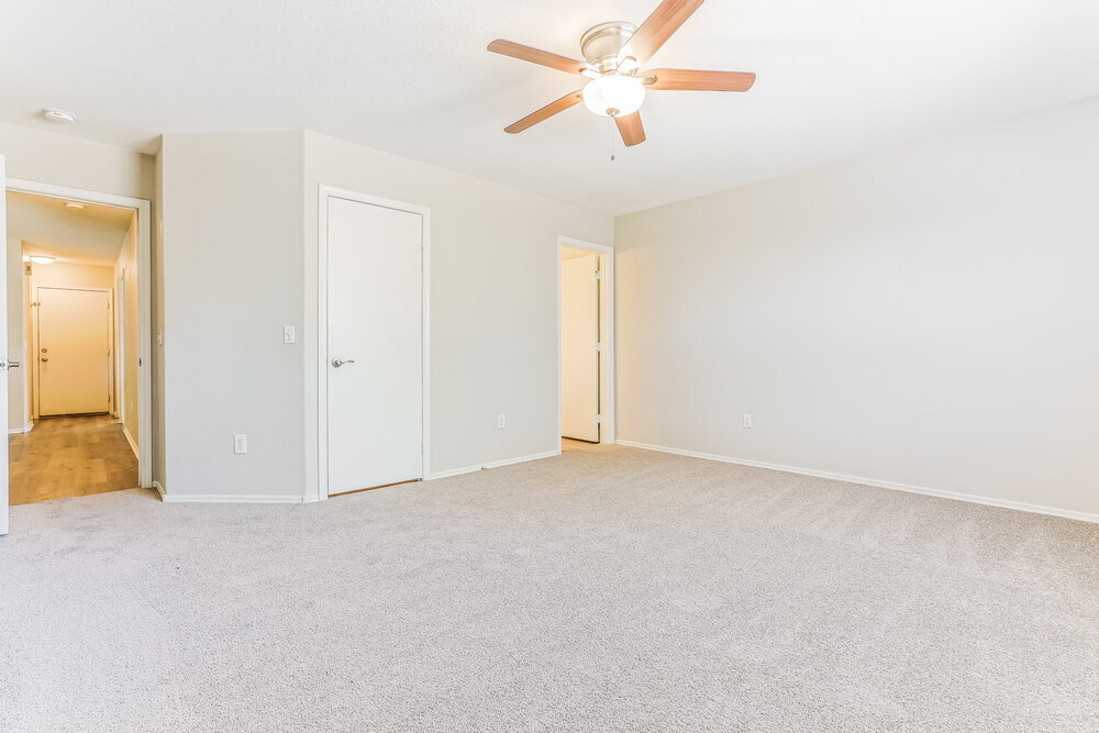 Building Photo - 120 S Valle Verde