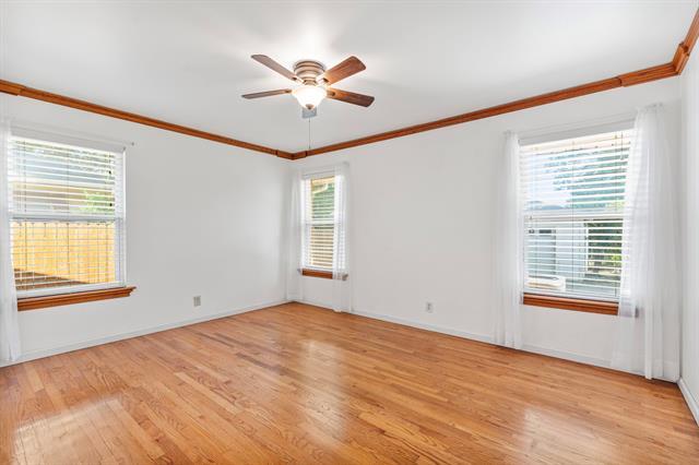 Building Photo - 3042 Newcastle Dr