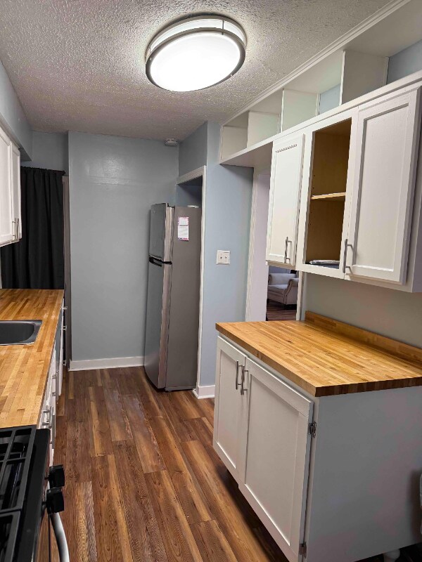 Building Photo - 123 Clearview Ave