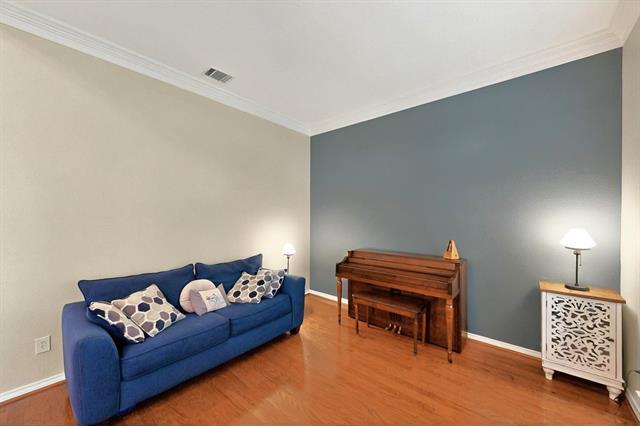 Building Photo - 6916 Arvida Dr