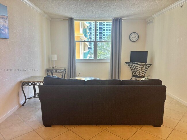 Building Photo - 2501 S Ocean Dr