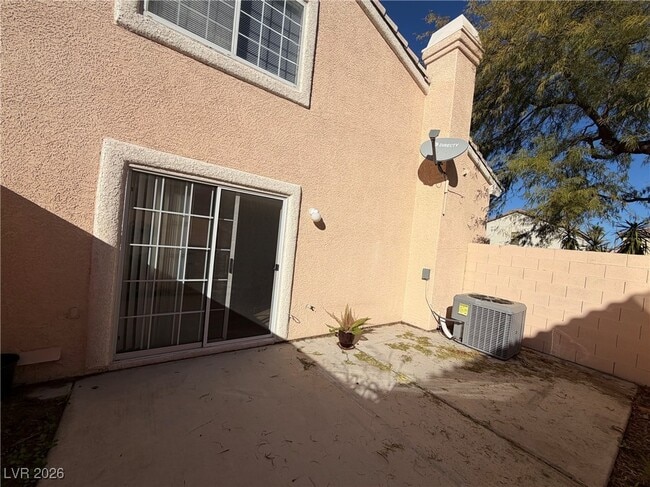 Building Photo - 8425 Blazing Sun Ave