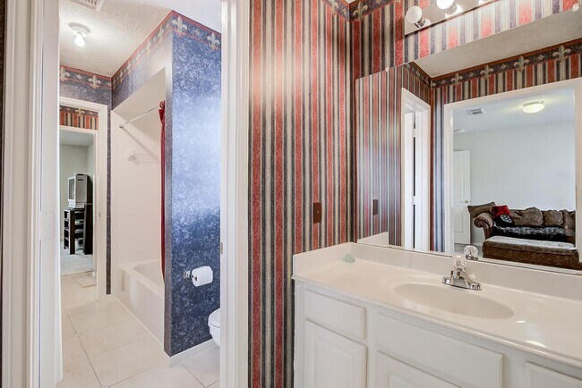 Building Photo - 17323 Jackson Pines Dr