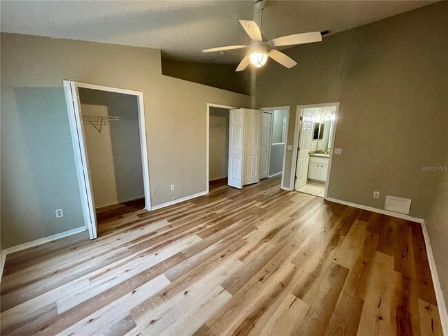 Building Photo - 5032 Misty Canal Pl