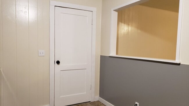 Building Photo - Charming Single Family Home In McKinleyville