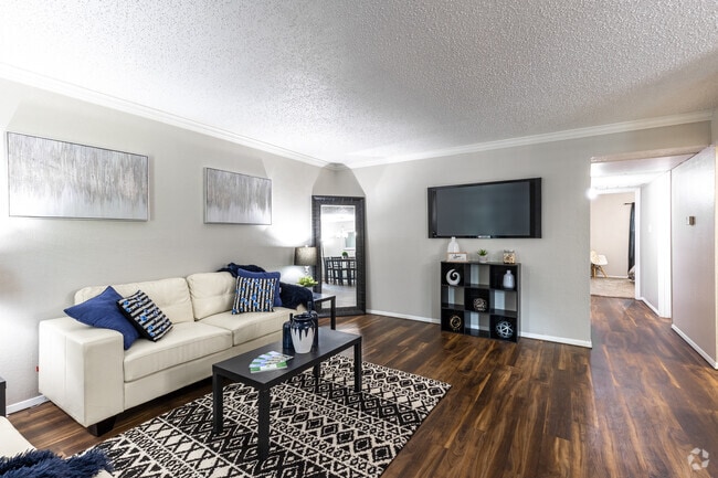 Interior Photo - Savannah Oaks Apartments