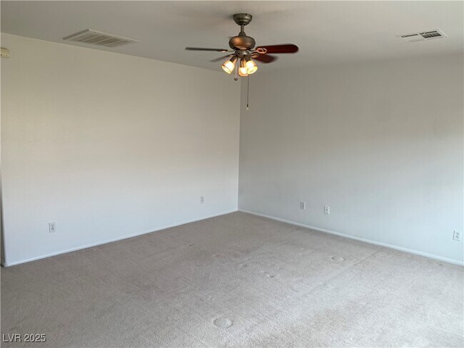 Building Photo - 7615 Ironwood Knoll Ave