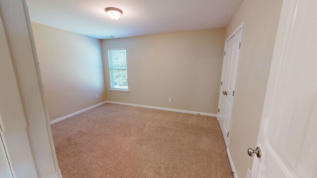 Building Photo - Stylish Two-Story in the dreamy Riverbrook...