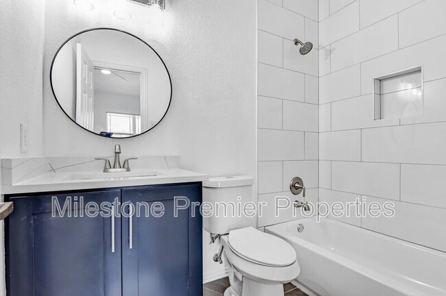 Building Photo - 207 Starr St