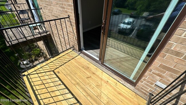 Building Photo - 6512 Six Mile Ln