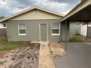 Building Photo - 816 Ariana St
