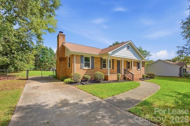 Building Photo - 12011 Merriweather Dr
