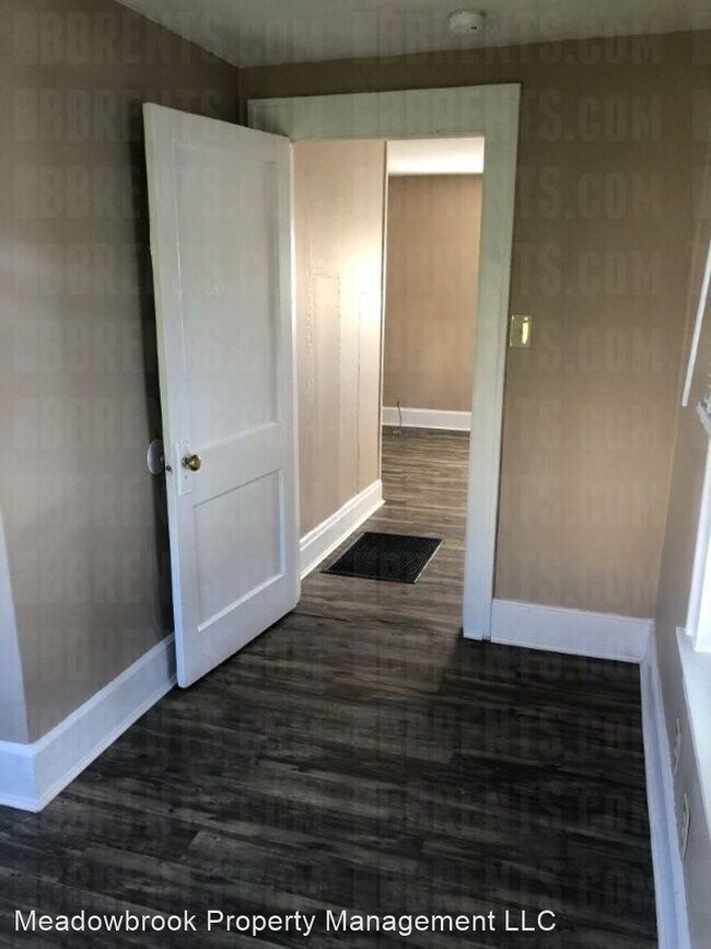 Building Photo - 1 br, 1 bath House - 1324 Campbell Avenue,