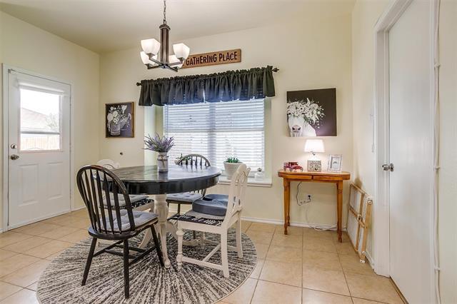 Building Photo - 909 Hunter Ln