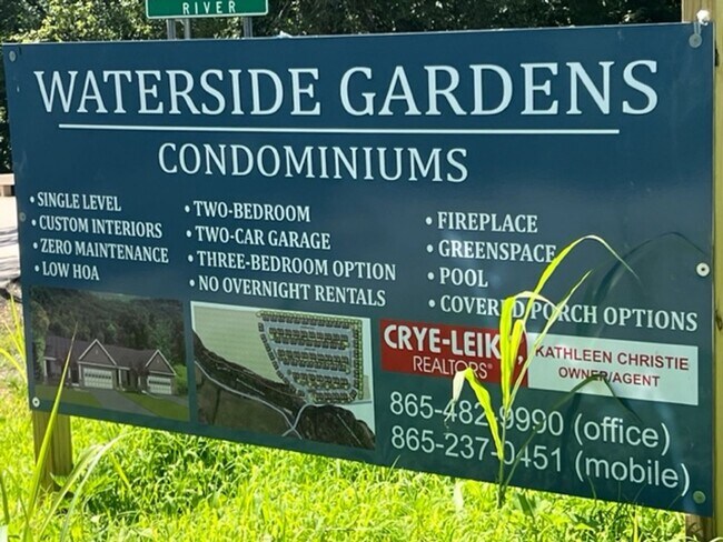 Building Photo - MOVE IN READY