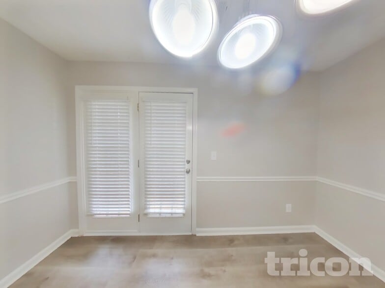 Building Photo - 135 Tillman Ct