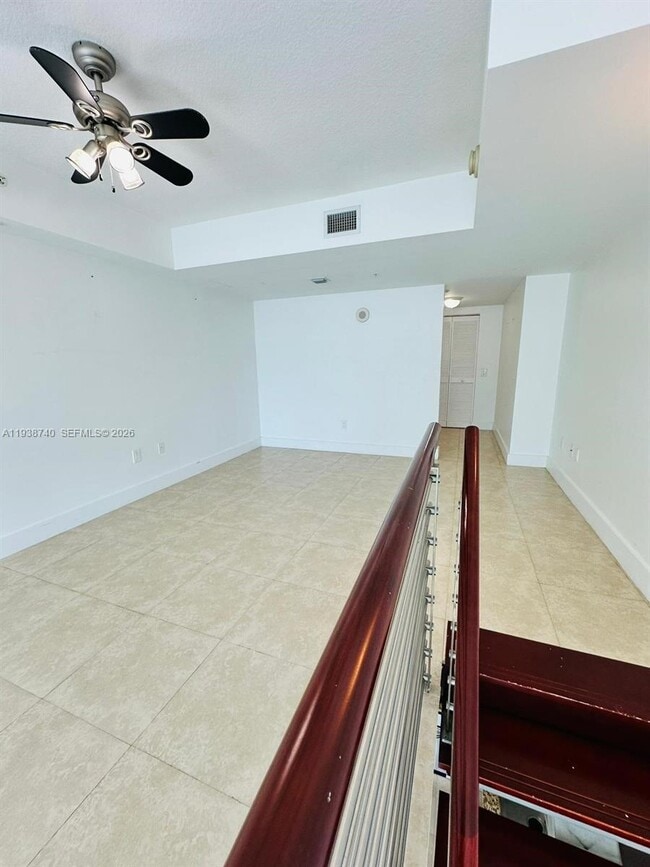 Building Photo - 41 SE 5th St