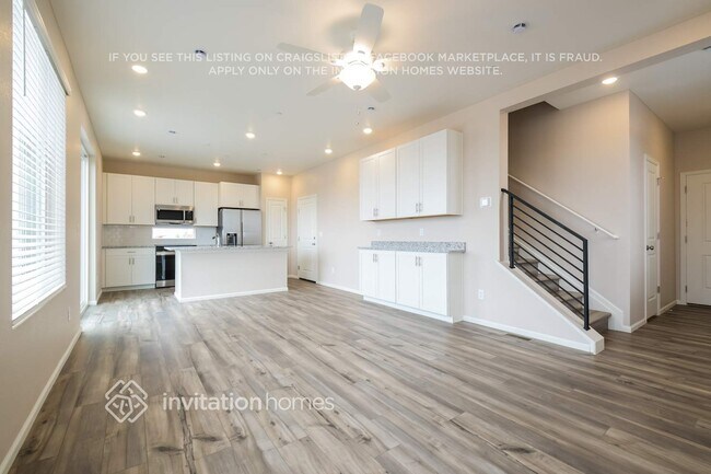Building Photo - 10136 Scranton Ct