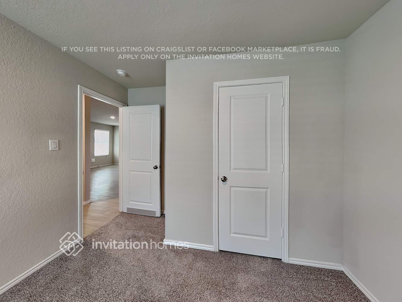 Building Photo - 10519 Varmus Dr