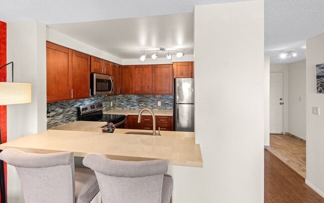 Building Photo - Furnished Condo at Kihei Shores, 2 Bed / 2...