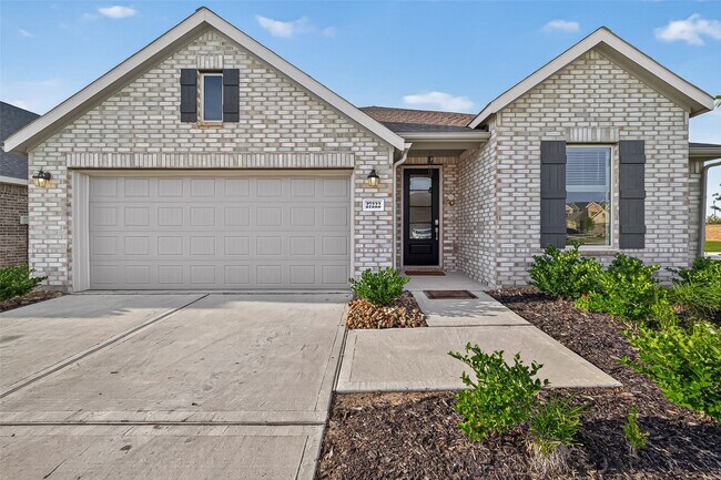 Primary Photo - 27222 Woodridge Gln Dr