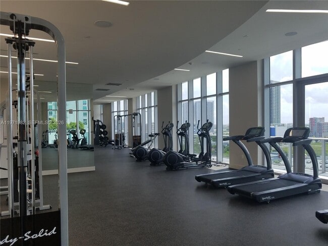 Building Photo - 488 NE 18th St