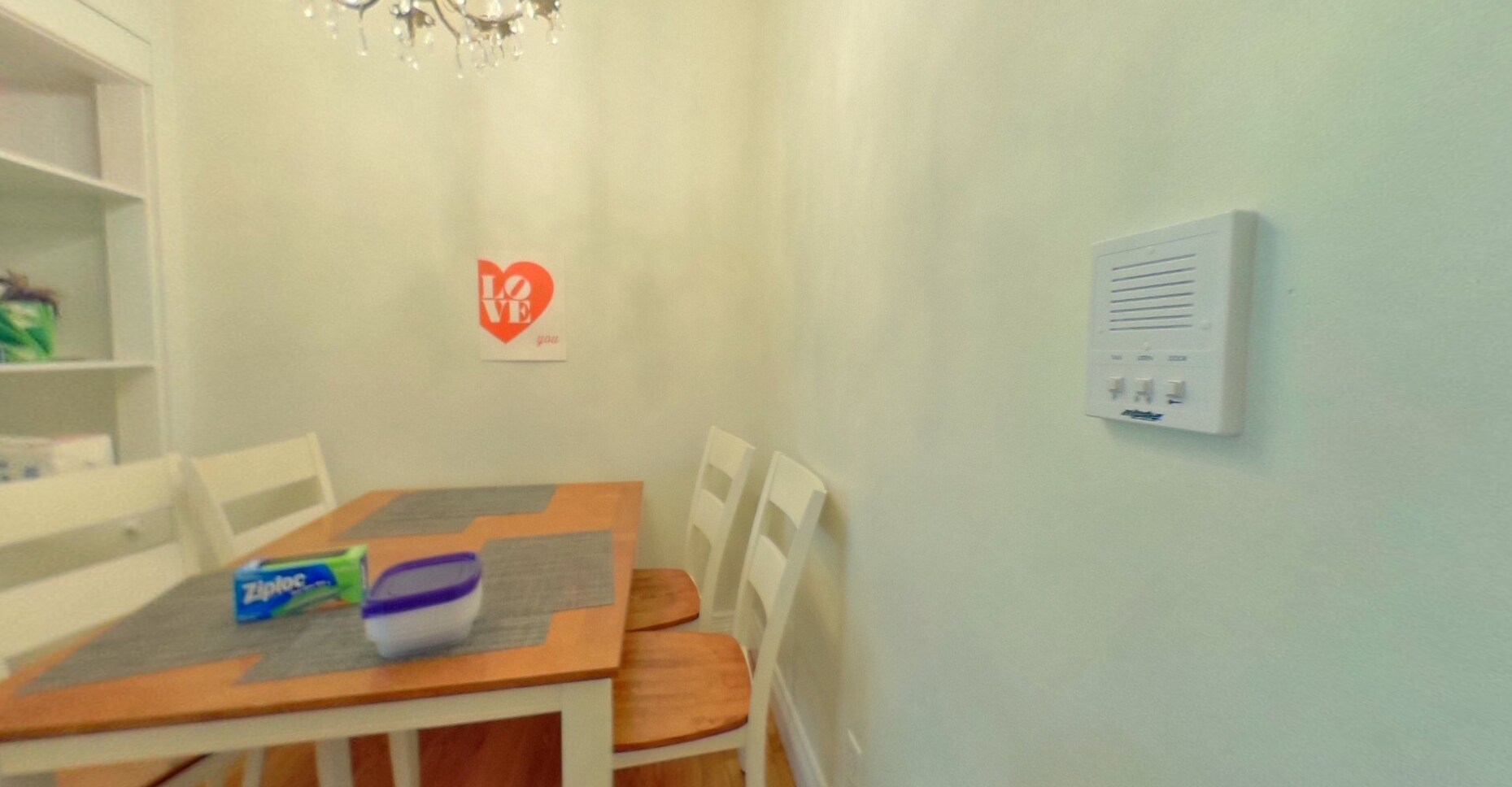 Building Photo - 22 Euston St