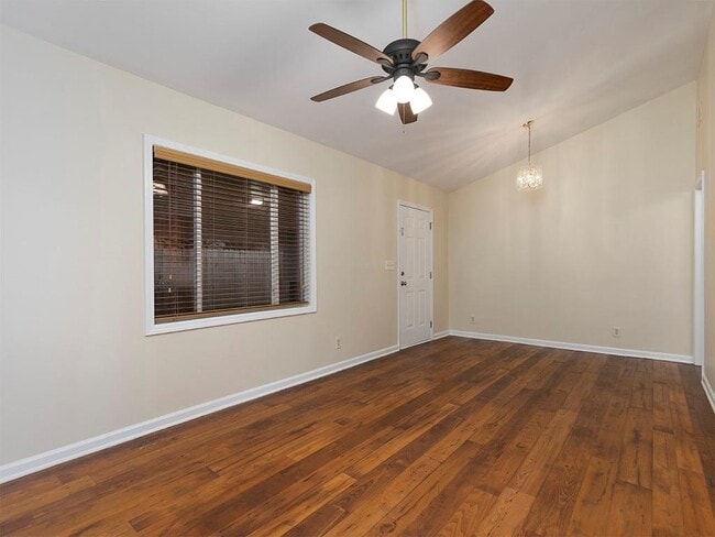 Building Photo - 2166 Hanfred Ct