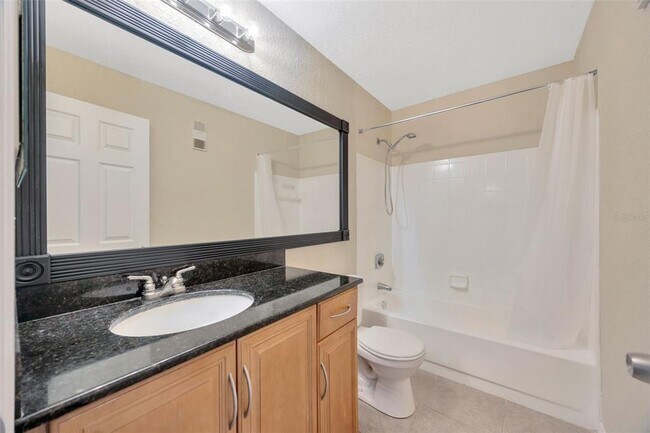 Building Photo - 3274 Haviland Ct