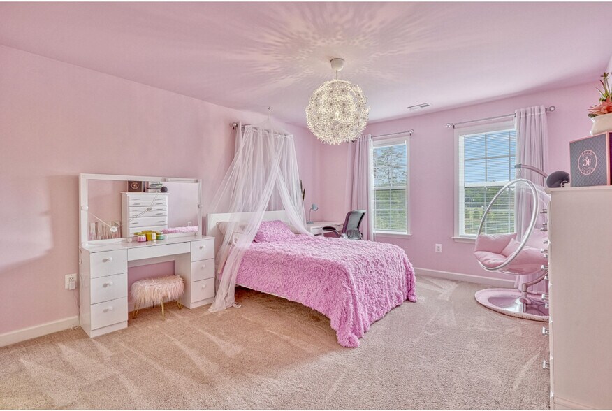 Bedroom - 15514 Compton Rd